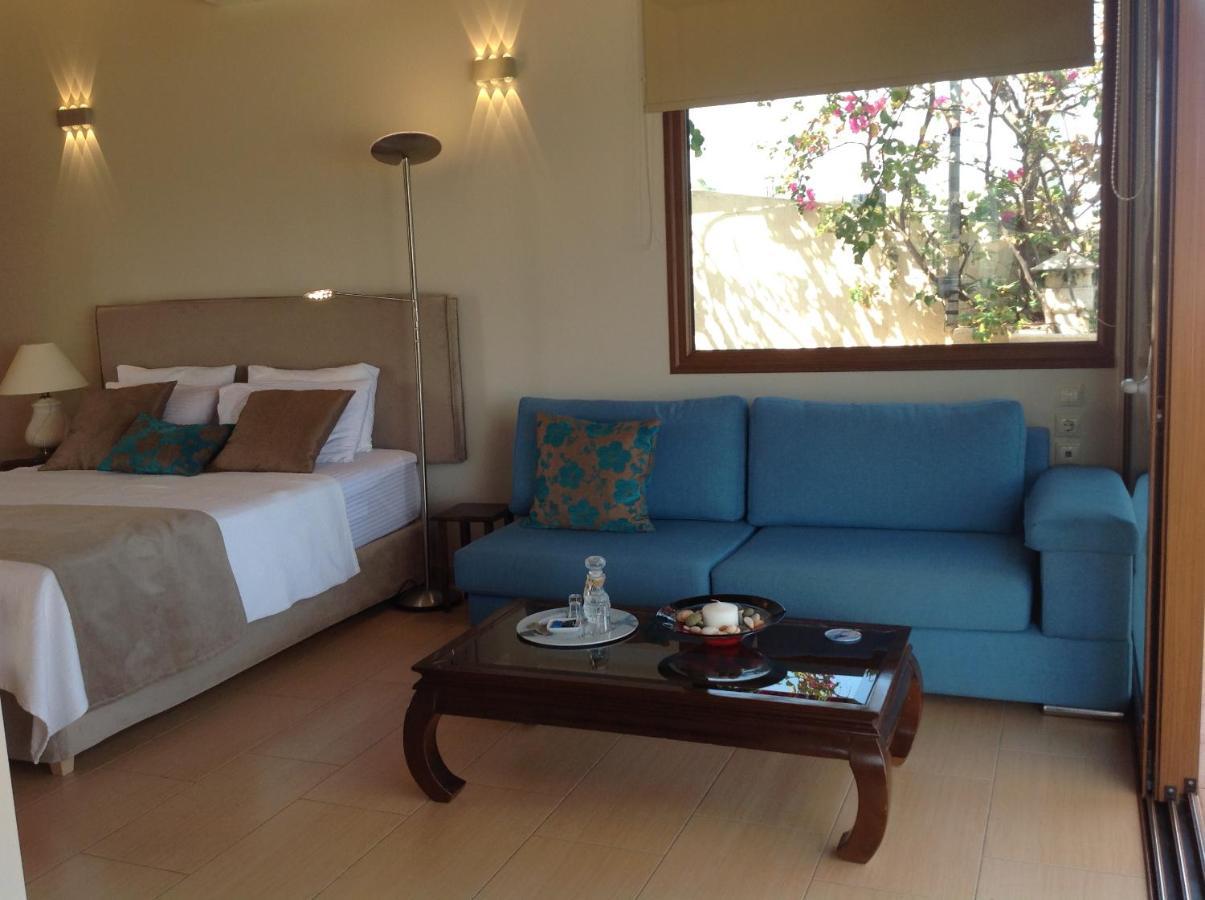 Asterias Studios & Apartments 칼리베스 외부 사진